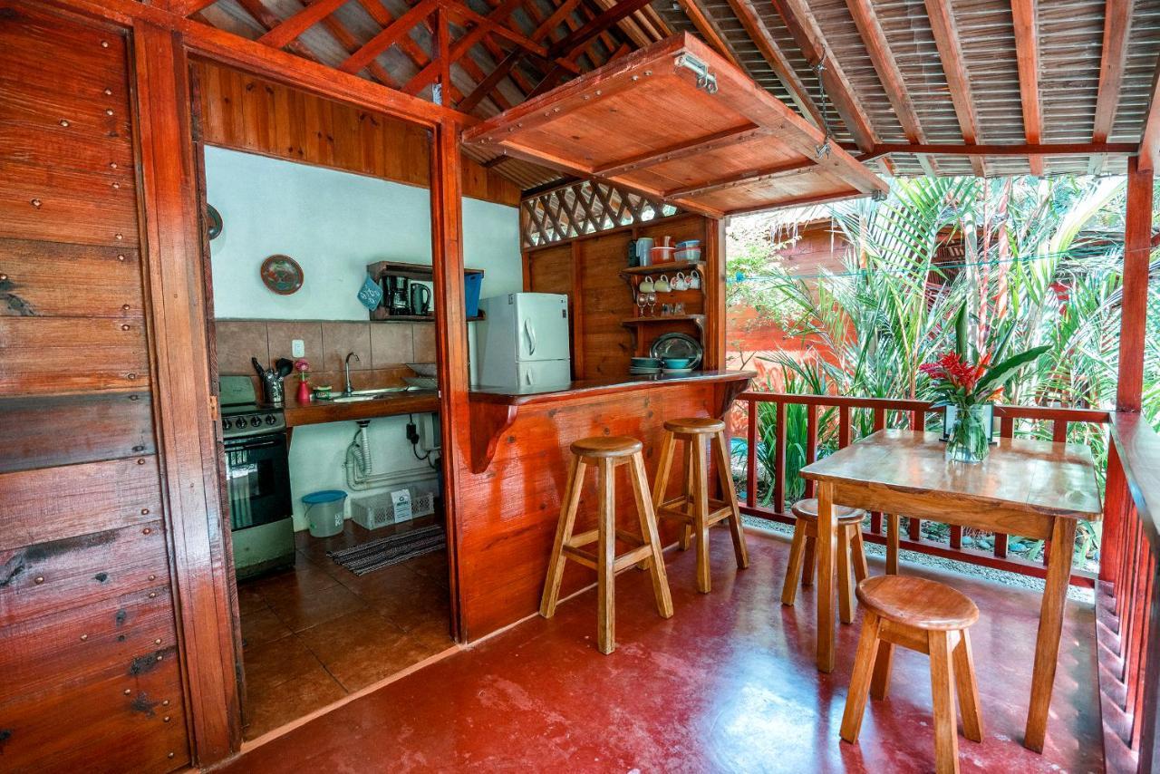 Casitas Las Flores Puerto Viejo de Talamanca ภายนอก รูปภาพ